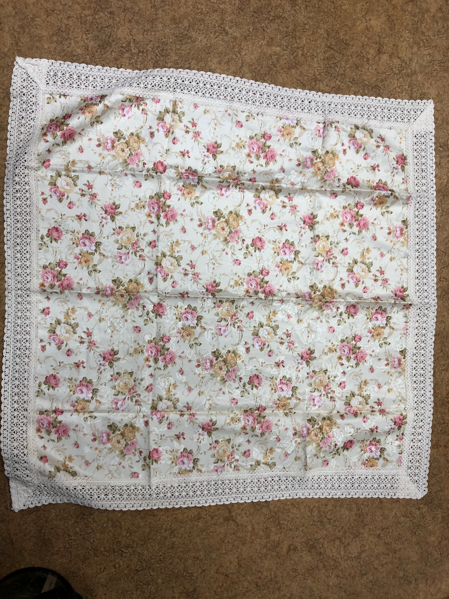 Скатерть 90*90см/180шт